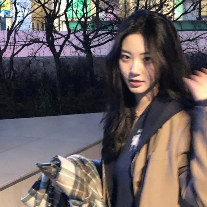 隔壁的吸血鬼美眉